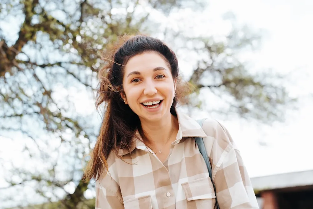 woman recovering from schizophrenia treatment in colorado.